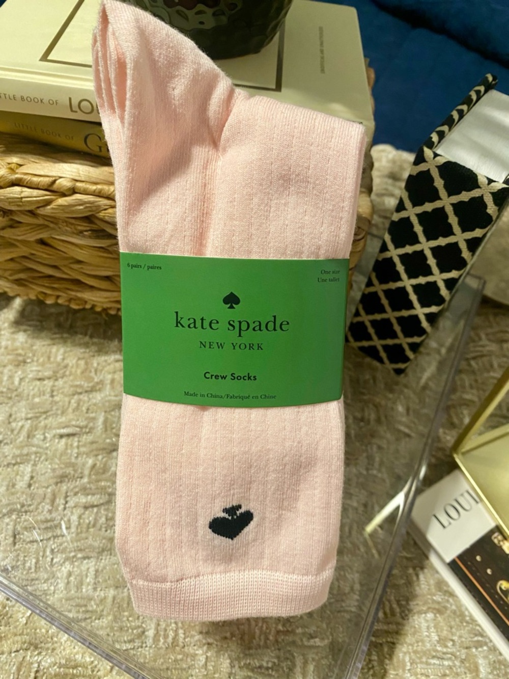 kate spade light pink crew socks with black spade heart